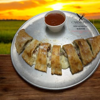Bufalo Chicken Calzone