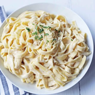 Pasta Alfredo 